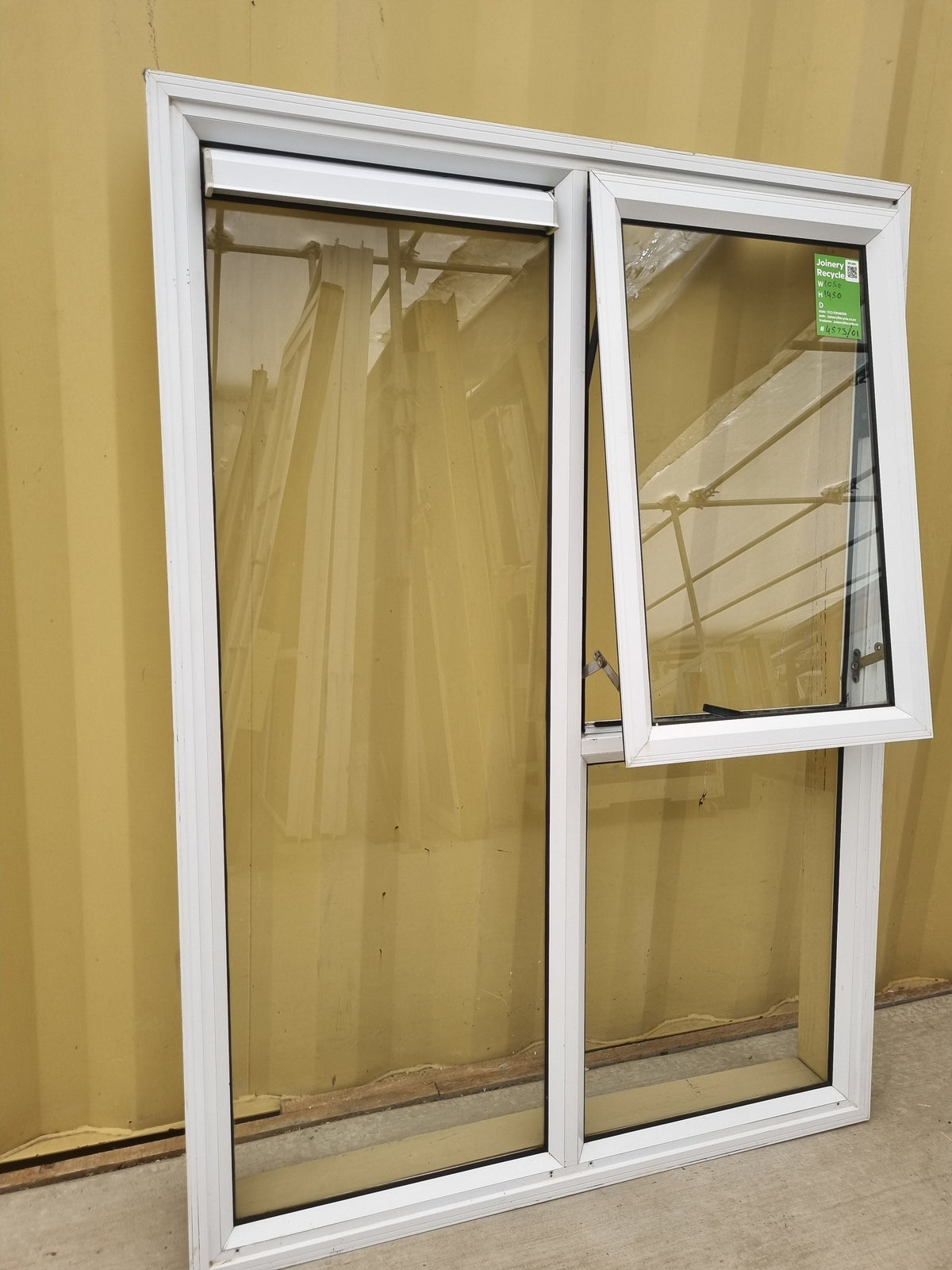 Aluminium Window White  1050 W  x  1450 H  [#4573/01 ] Joinery Recycle