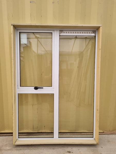 Aluminium Window White  1050 W  x  1450 H  [#4573/01 ] Joinery Recycle