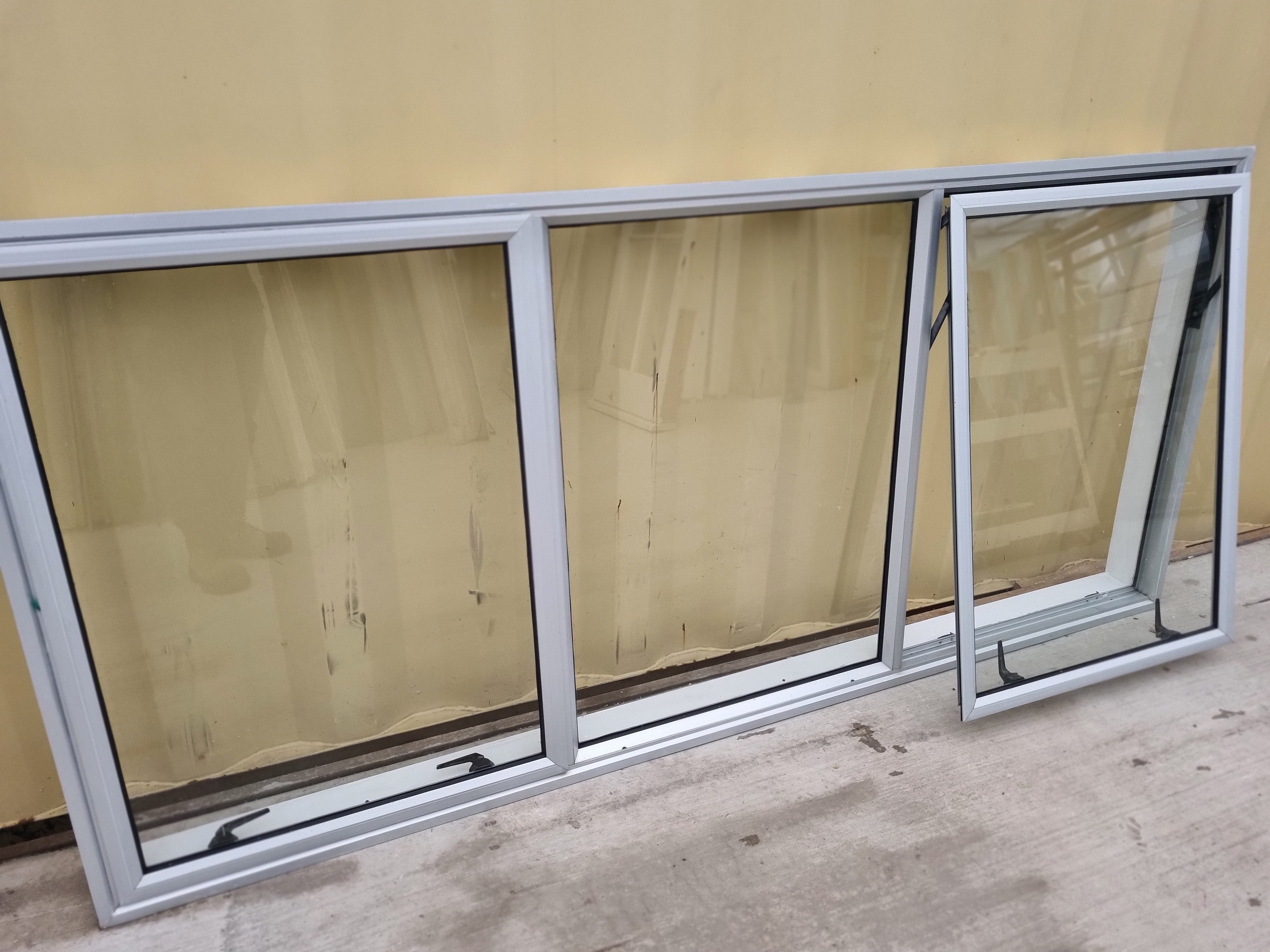 Aluminium Window Silver  2200 W  x 1000 H [#5077  SF MA] Joinery Recycle