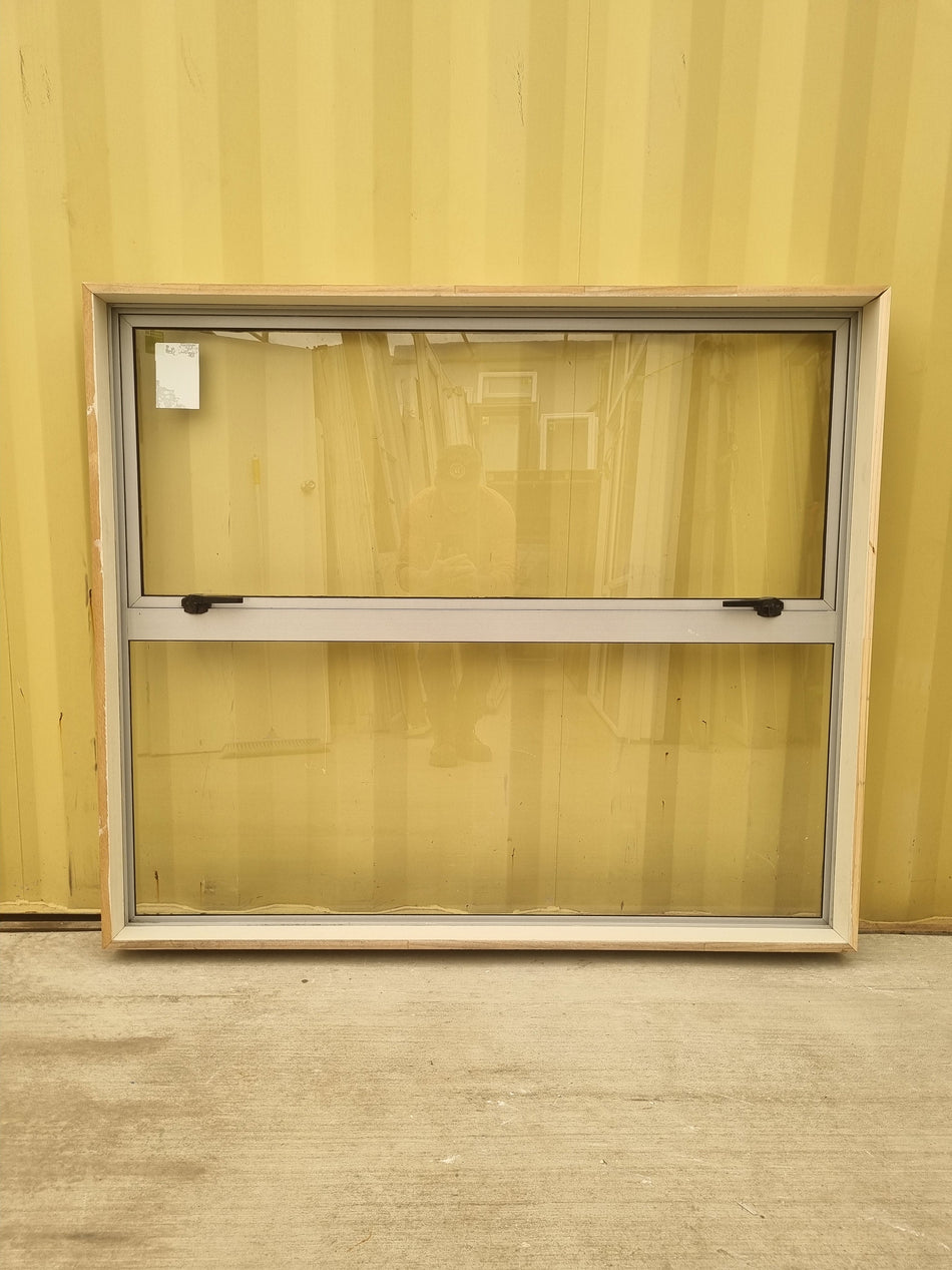 Aluminium Window Off White  1400 W  x 1200 H [#5084] Joinery Recycle