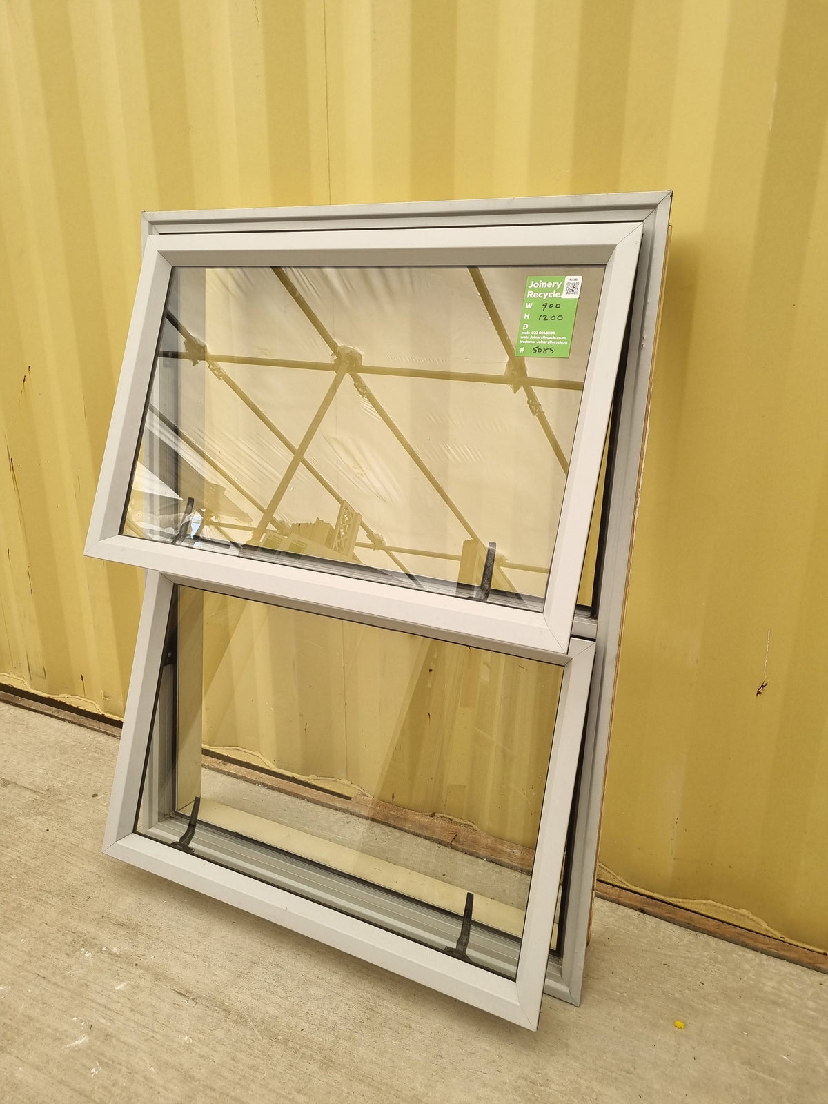 Aluminium Window Off White 900 W  x 1200 H [#5085] Joinery Recycle