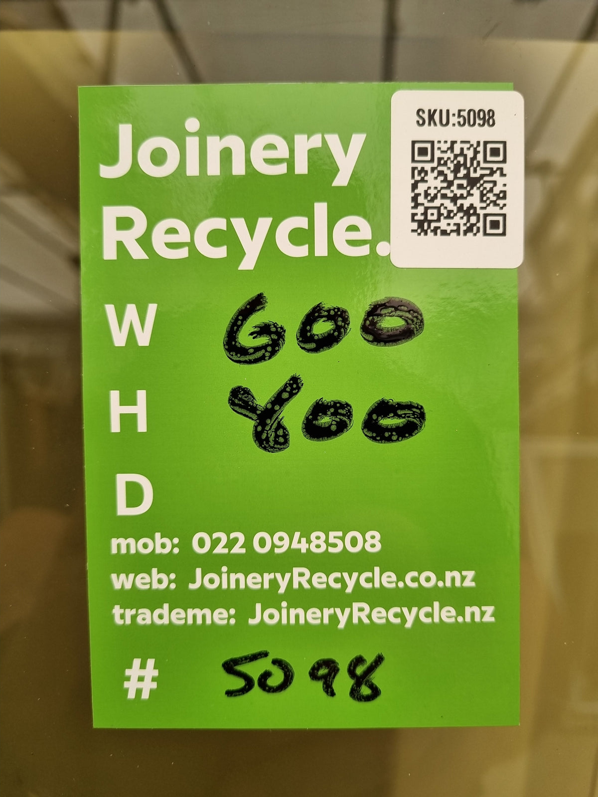 Aluminium Window White  600 W  x 800  H  [#5098] Joinery Recycle