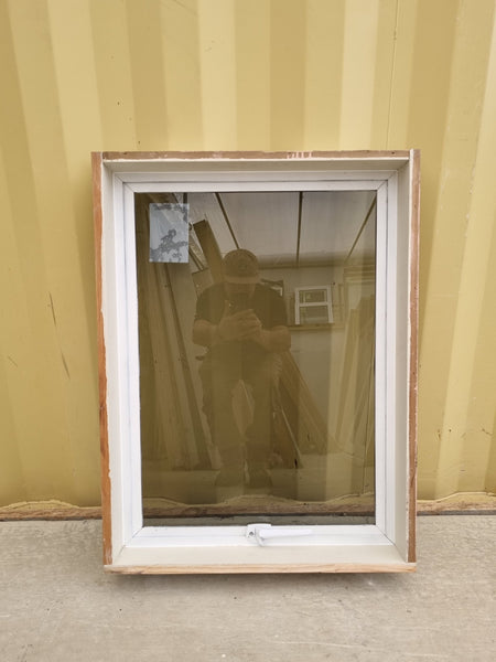 Aluminium Window White  600 W  x 800  H  [#5098] Joinery Recycle