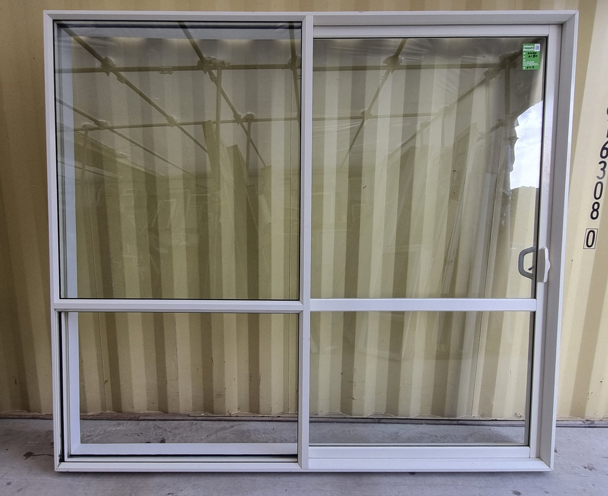 RANCH SLIDER  Offwhite / Cream 2400 W x  2150 H [#5115 SF] Joinery Recycle