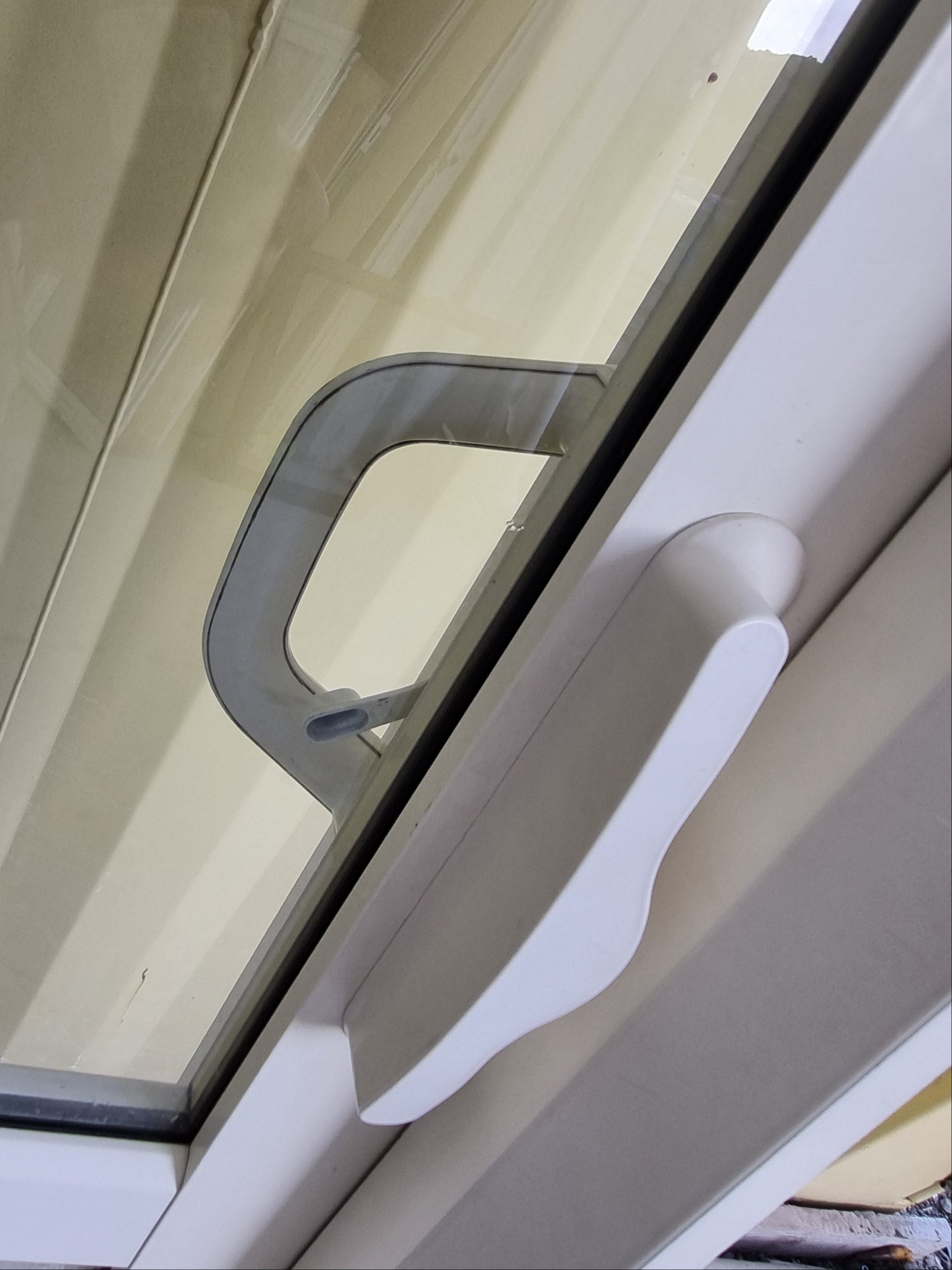 RANCH SLIDER  Offwhite / Cream 2400 W x  2150 H [#5115 SF] Joinery Recycle