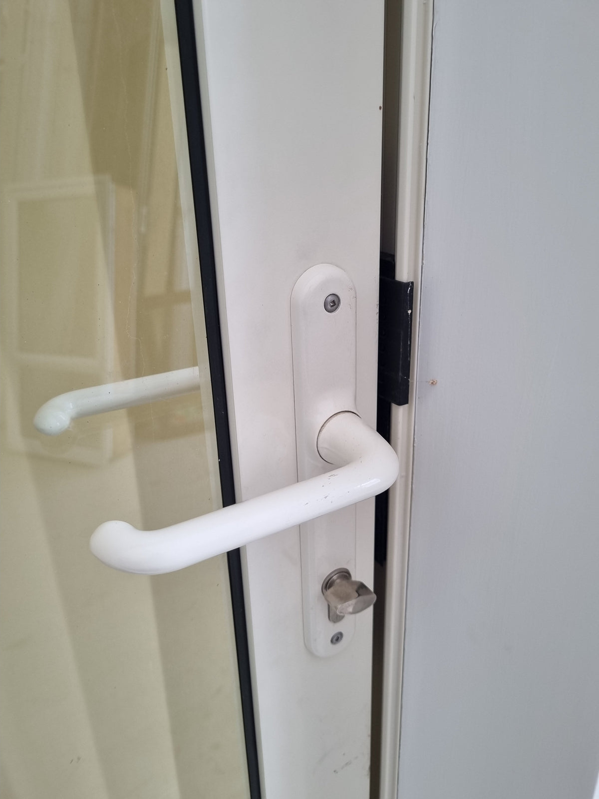 Aluminium & Glass Single Door 880 W x 2150 H  [#5130 SF] Joinery Recycle