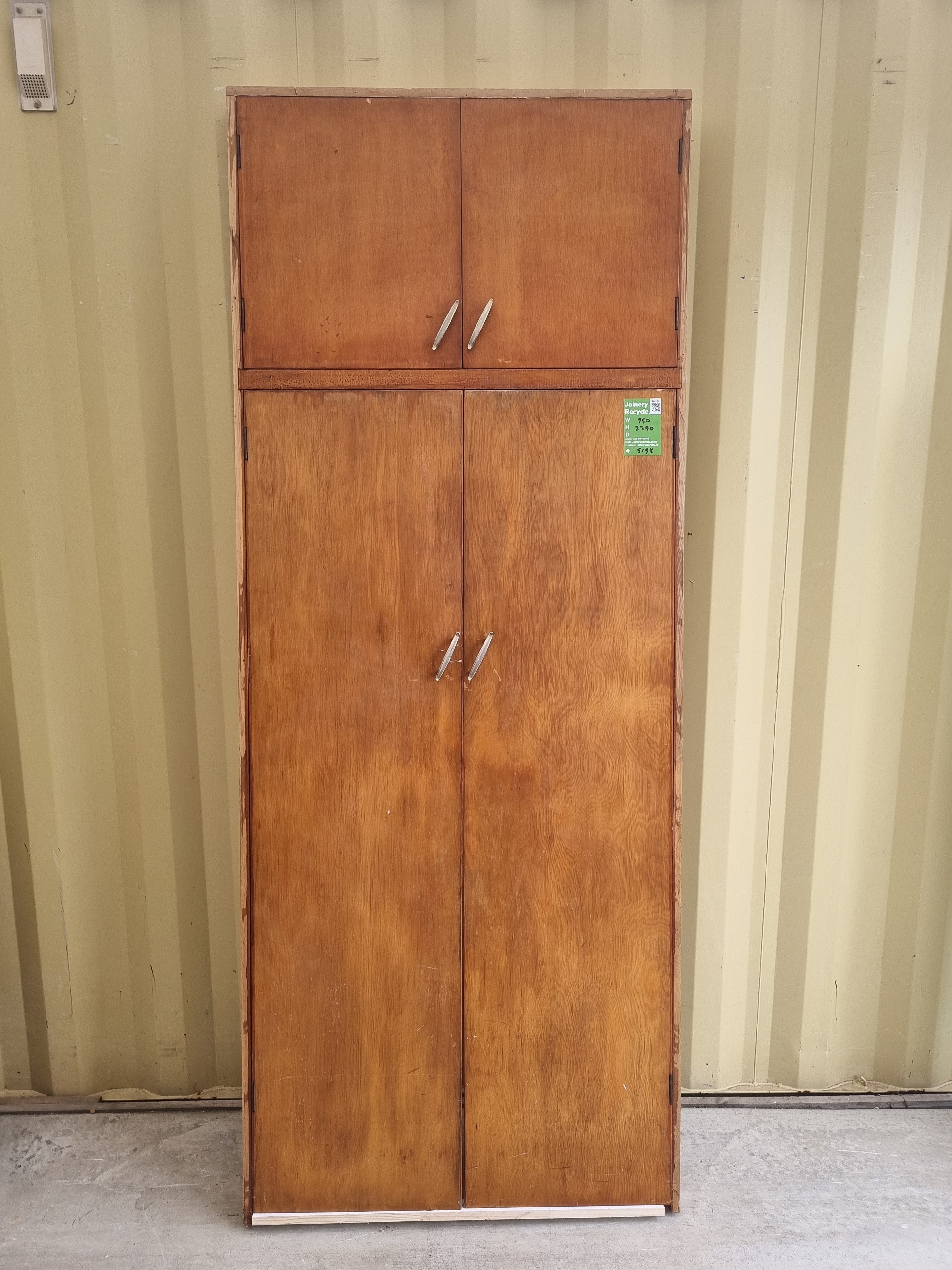 Wardrobe Doors - RIMU Veneer -  950 W  x  2390 H [#5198 SF] Joinery Recycle