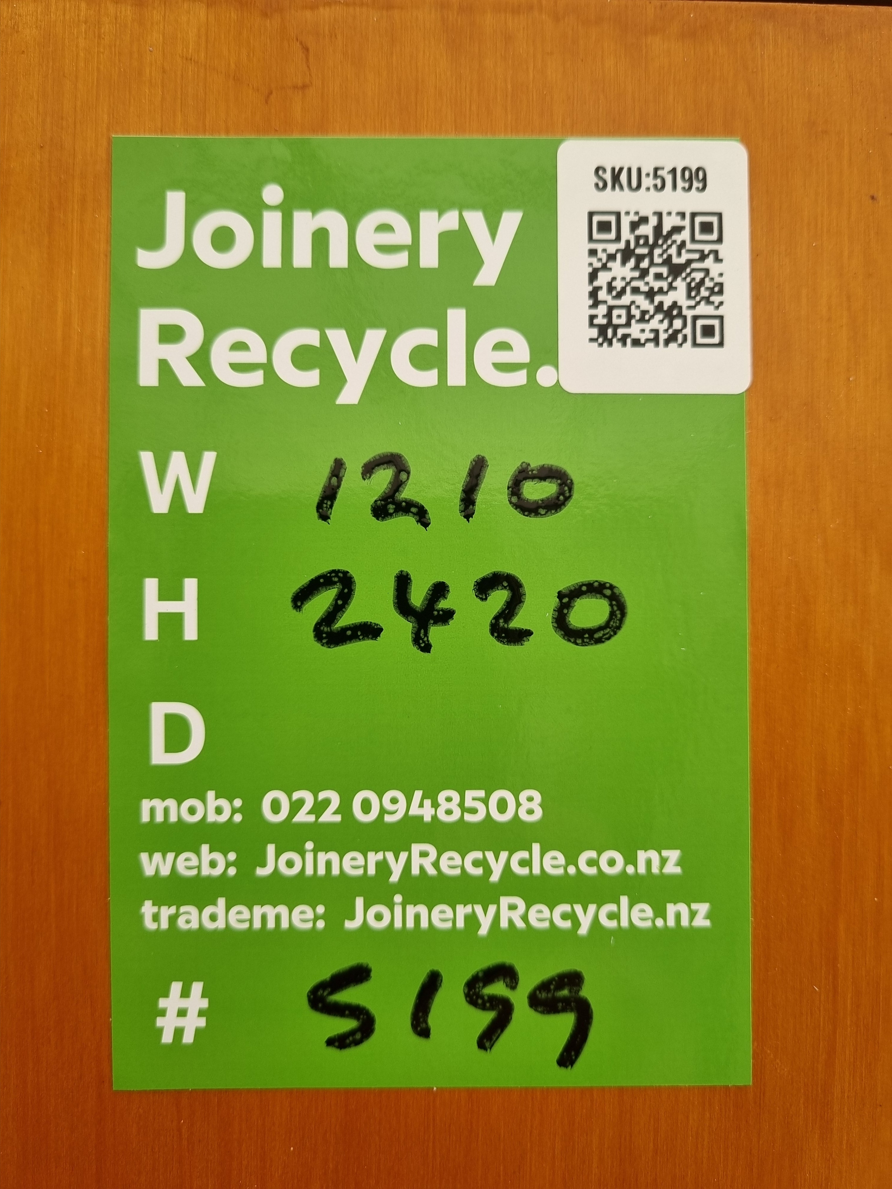 Wardrobe Doors - RIMU Veneer - 1210 W  x 2420 H [#5199 SF] Joinery Recycle