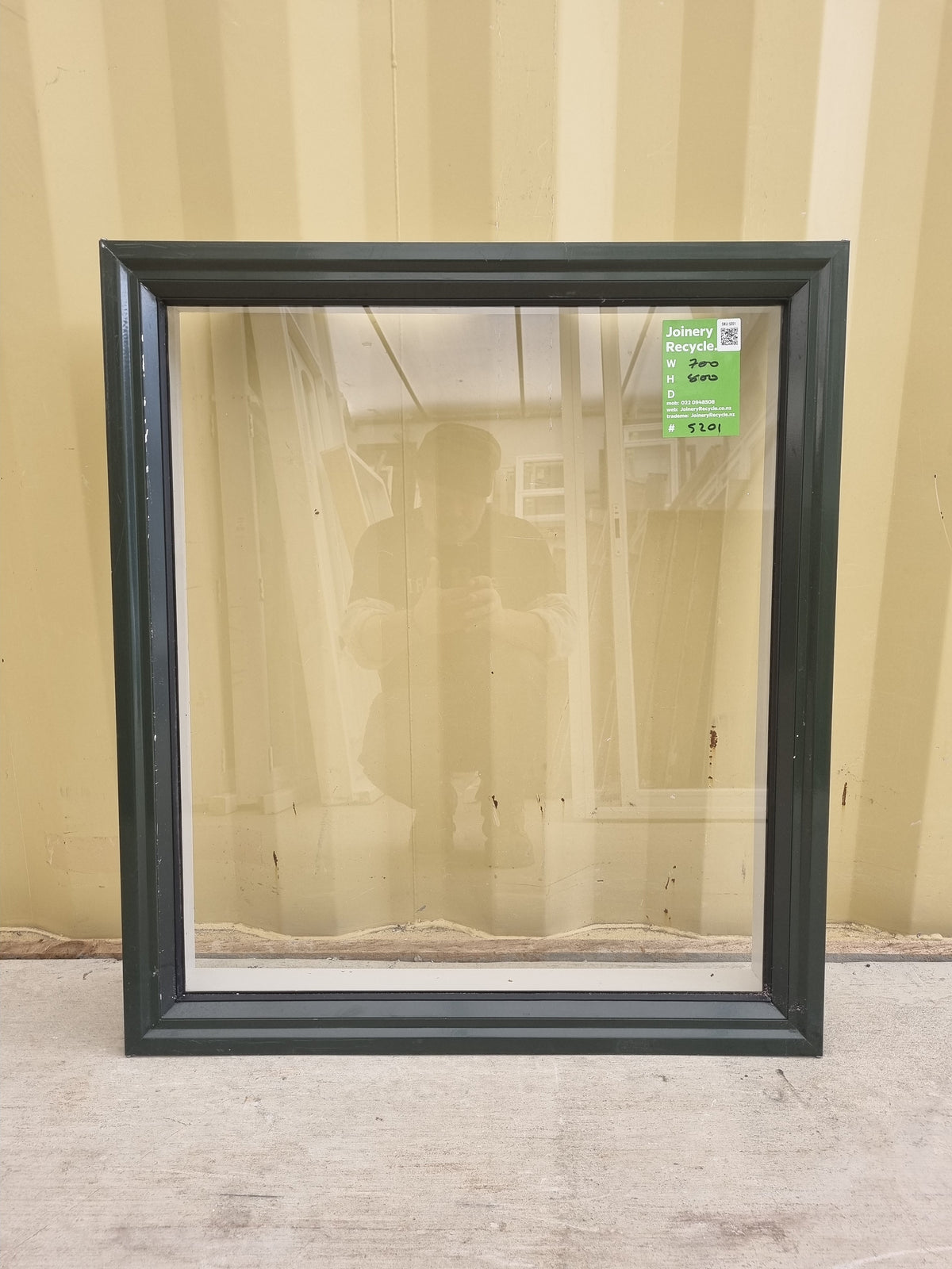 Aluminium Window Green 700 W  x  800 H [#5201 SF] Joinery Recycle
