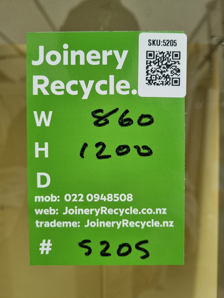 Aluminium Window Green  860 W  x 1200 H [#5205 SF] Joinery Recycle