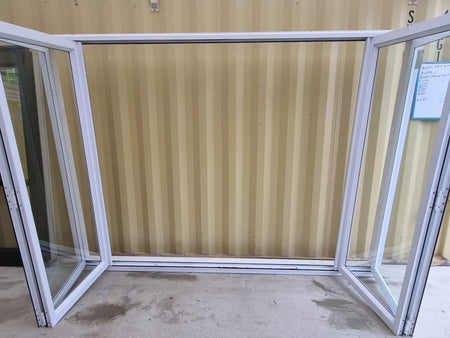 Aluminium Bifold Door White 2800 W x 2000 H [#5215 SF] Joinery Recycle