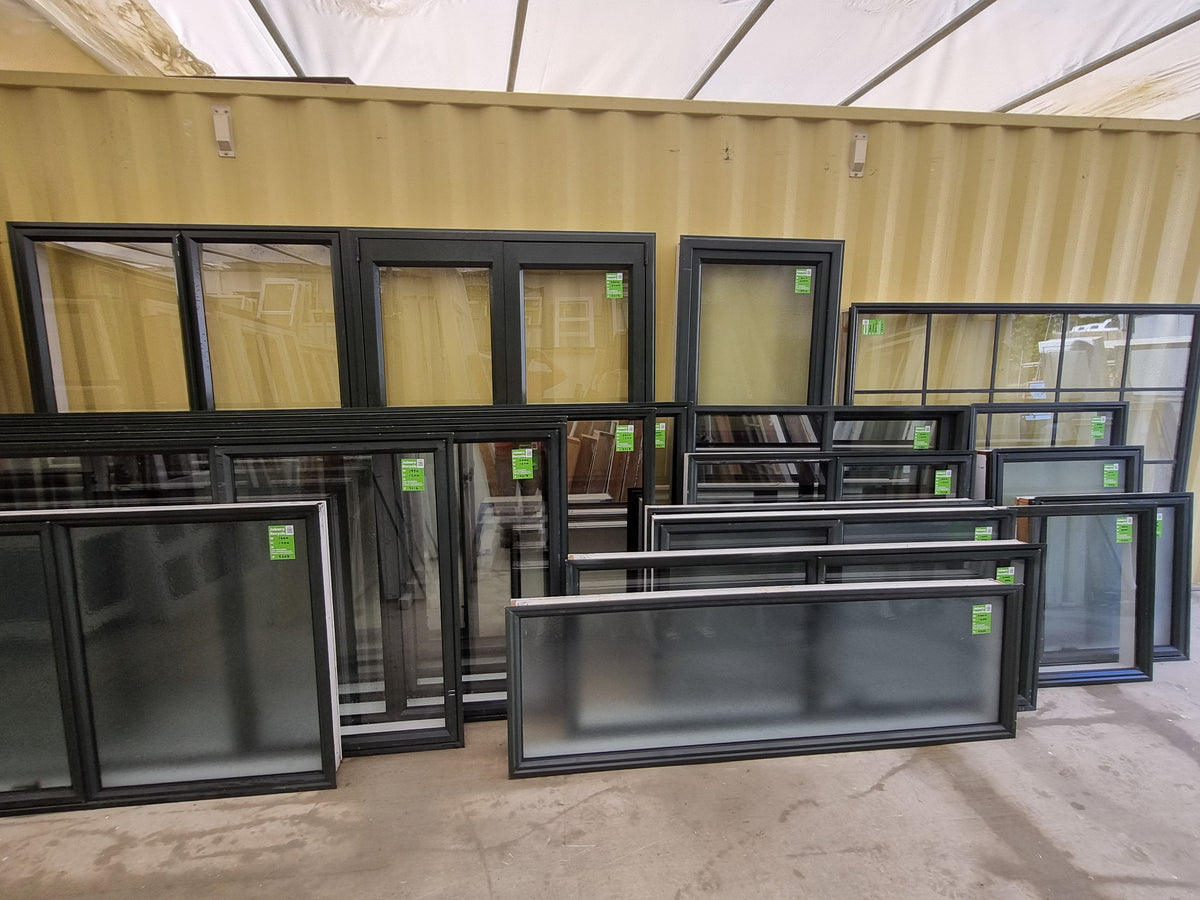 HOUSE LOT DARK GREEN ALUMINIUM JOINERY [#BLK0057] Joinery Recycle