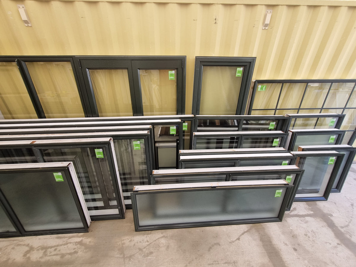 HOUSE LOT DARK GREEN ALUMINIUM JOINERY [#BLK0057] Joinery Recycle
