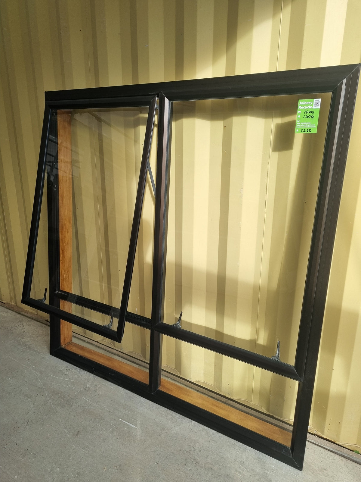Aluminium Window Brown 1600 W  x 1600 H [#5258 SF] Joinery Recycle