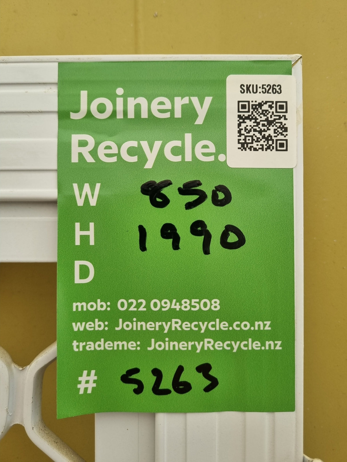 SECURITY SCREEN DOOR   850 W x 1990 H [#5263 SF] Joinery Recycle