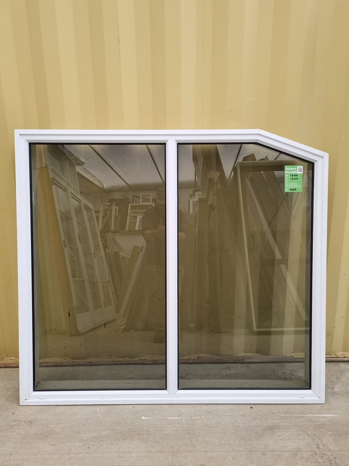Aluminium Window White   1350 W  x  1200 H  [#5266 SF] Joinery Recycle