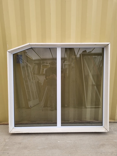 Aluminium Window White   1350 W  x  1200 H  [#5266 SF] Joinery Recycle
