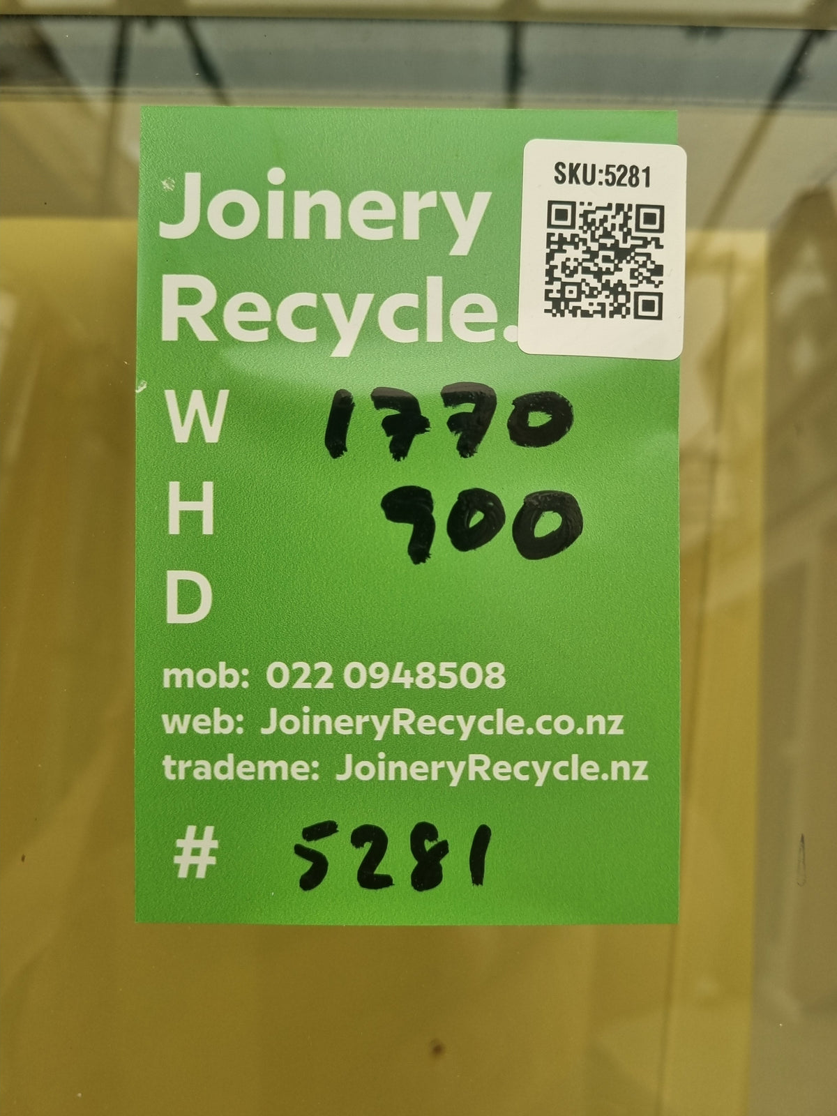 Aluminium Window Silver 1770  W  x 900 H [#5281 SF] Joinery Recycle