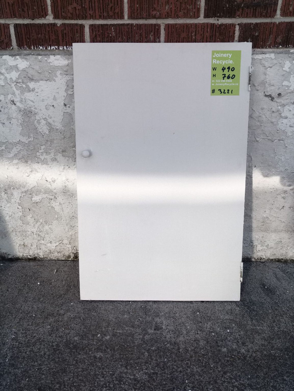 Cupboard Door 490 W x 760 H  [#3221] Joinery Recycle