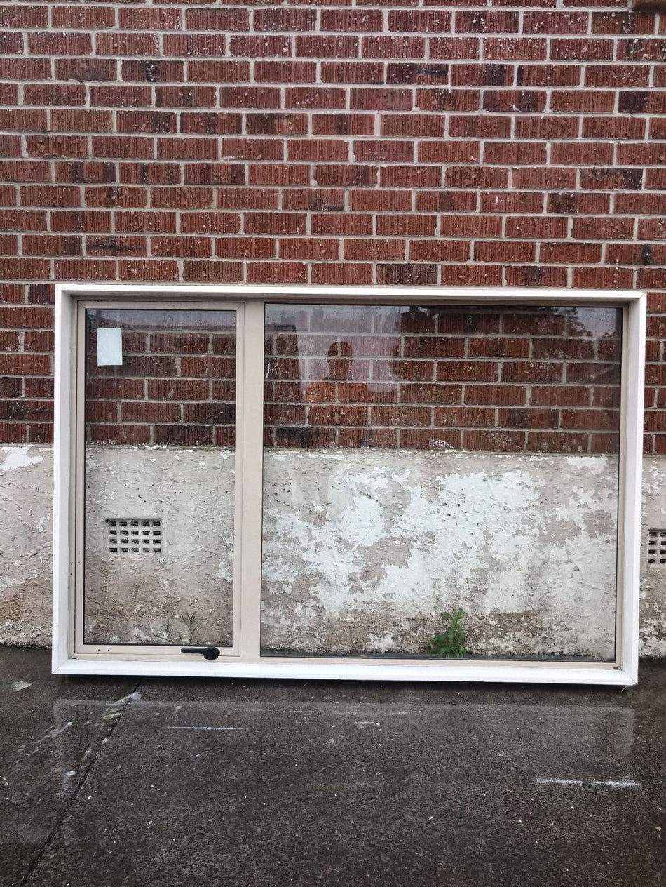 Off White / Beige Aluminum Window 1800 W x 1200 H  [#4032] Joinery Recycle