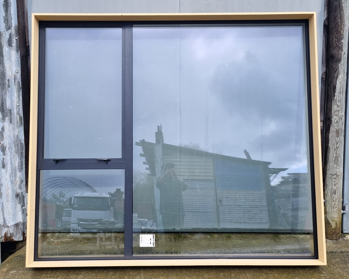 Double Glazed Aluminium Window    2400 W  x 2080  H  [#4374 SF] Joinery Recycle