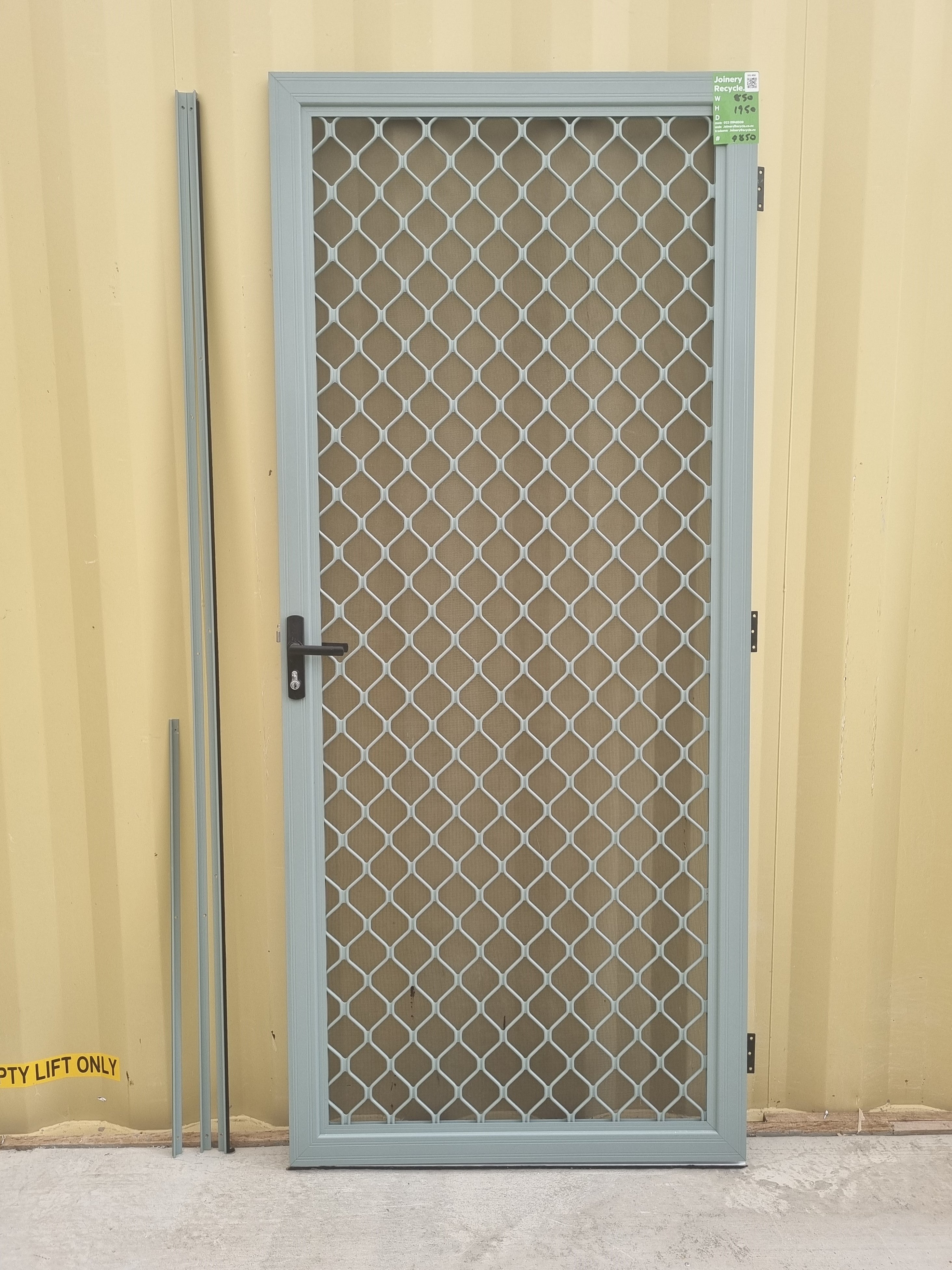 SECURITY SCREEN DOOR  850  W x 1950 H [#4850  SF] Joinery Recycle