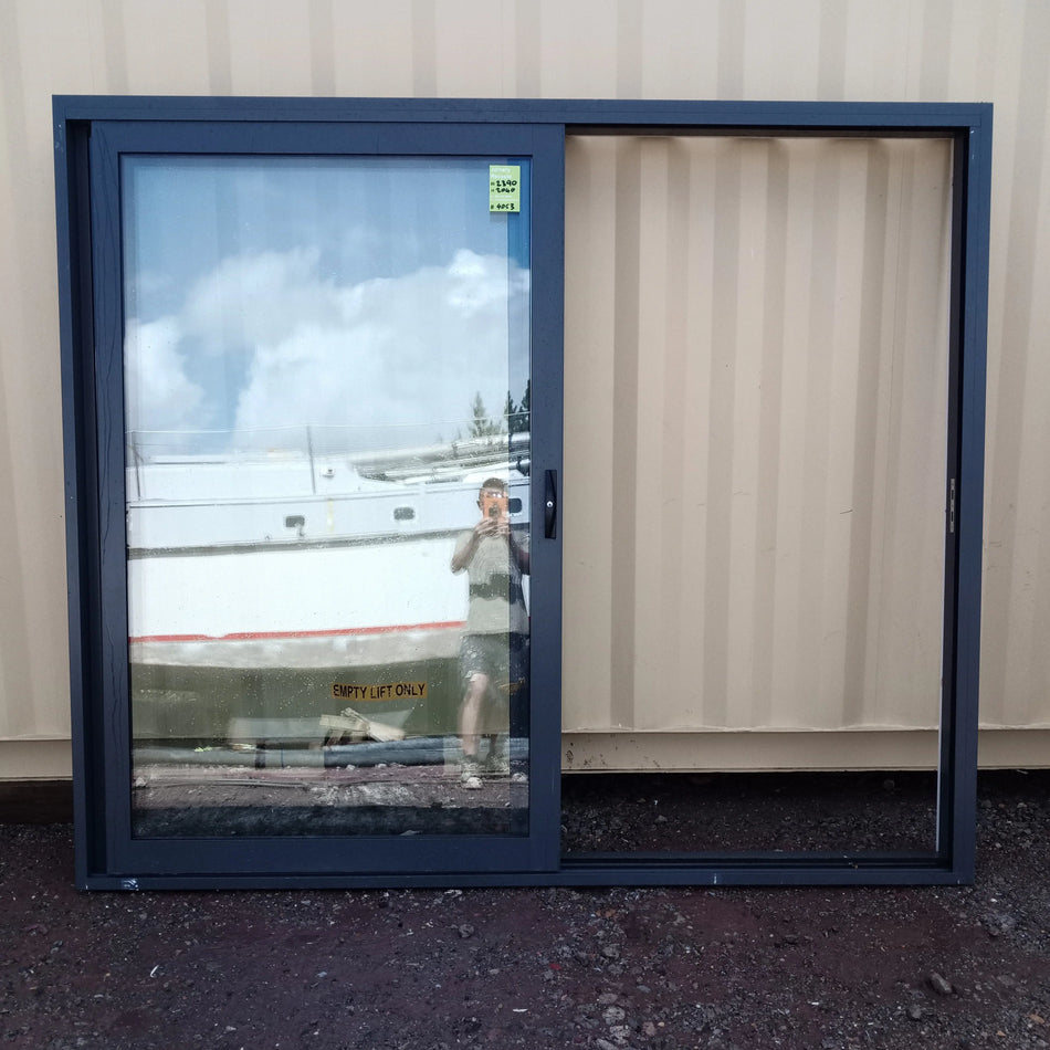 DOUBLE GLAZED *NEAR NEW* Ranch Slider 2390 W x 2040 H [#4053aSF] Joinery Recycle