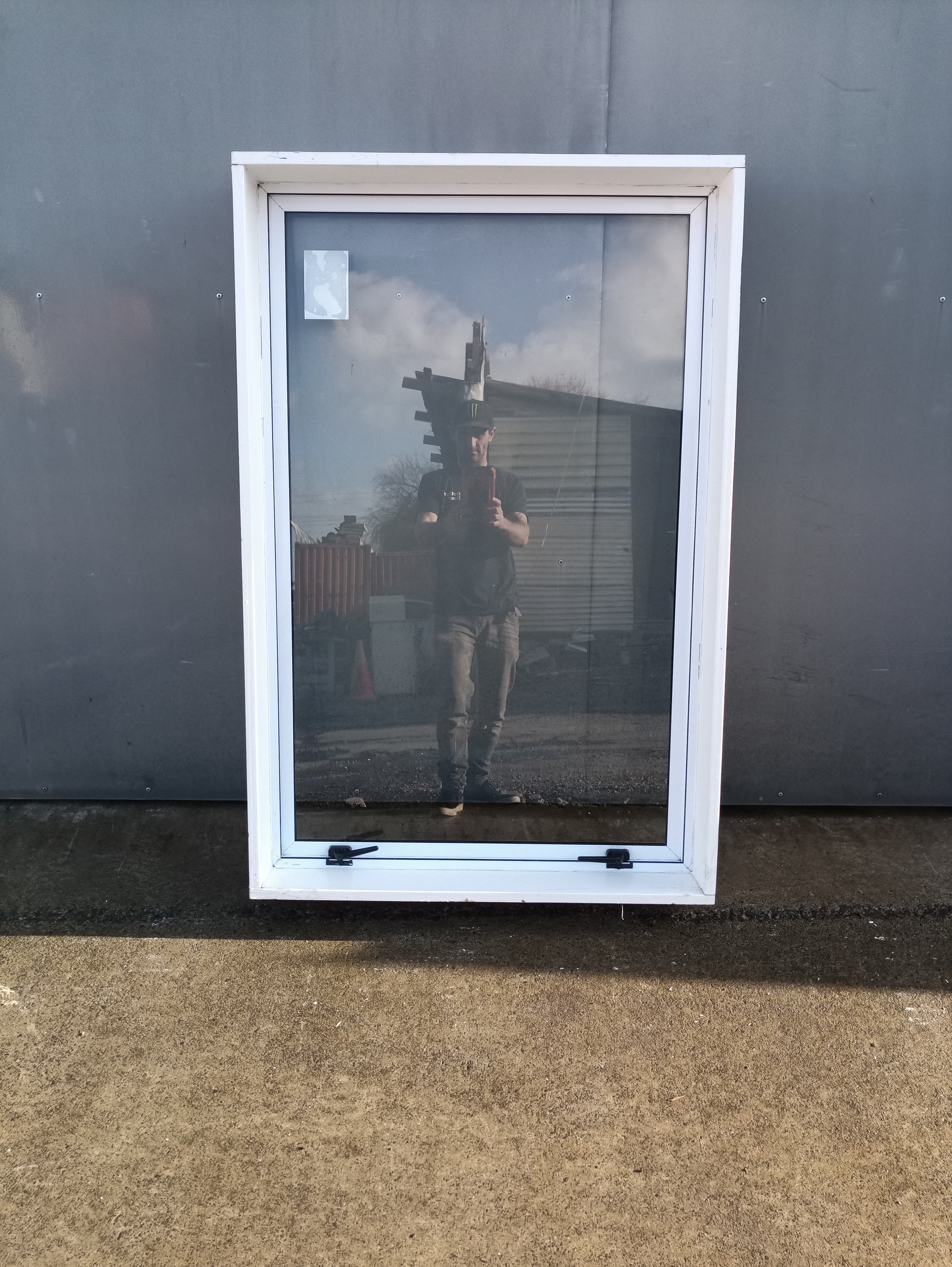 Aluminium Window White    850 W  x  1290 H  [#4278 SF] Joinery Recycle