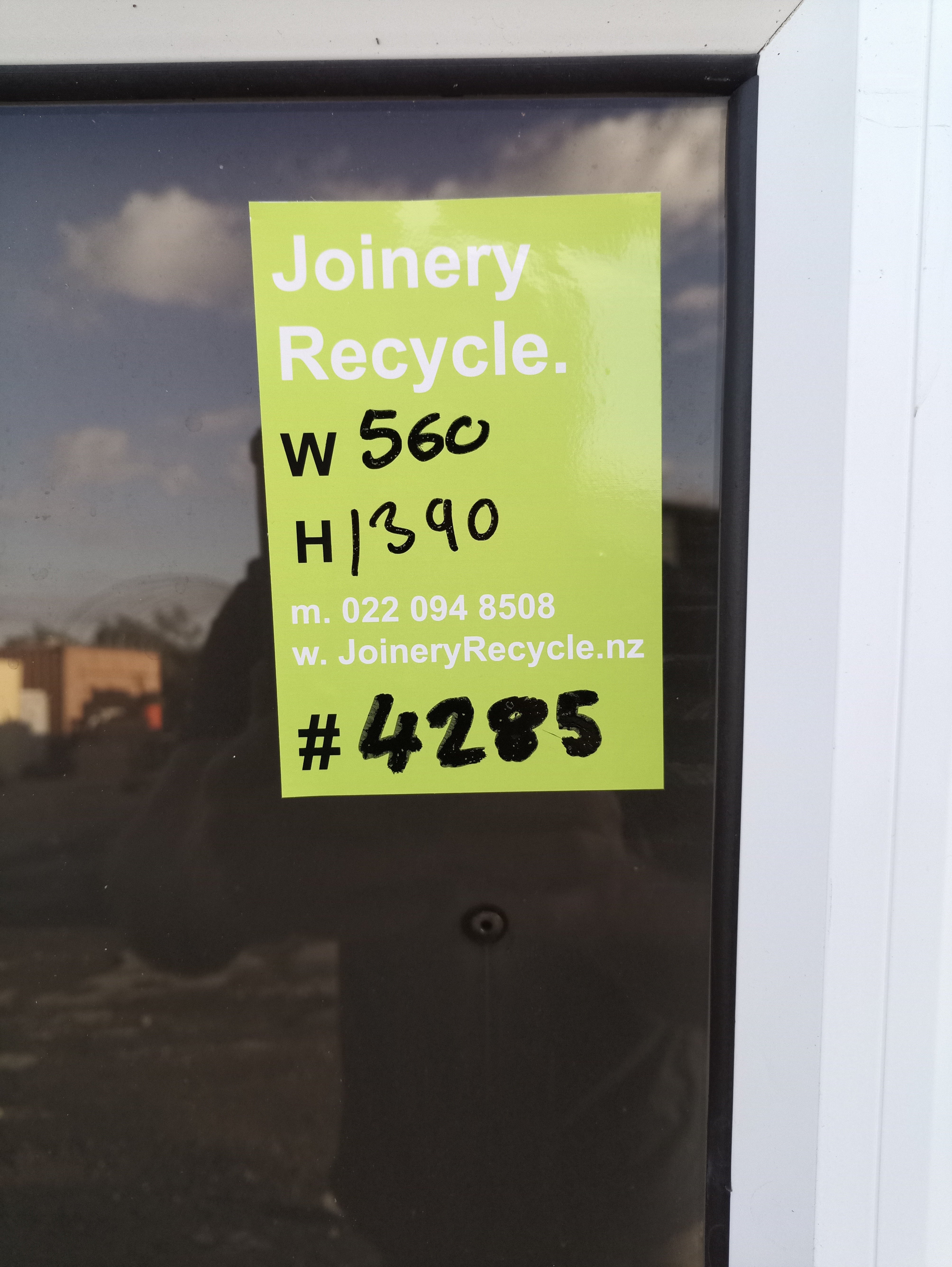 Aluminium Window Sash White    560 W x 1390 H  [#4285 SF] Joinery Recycle