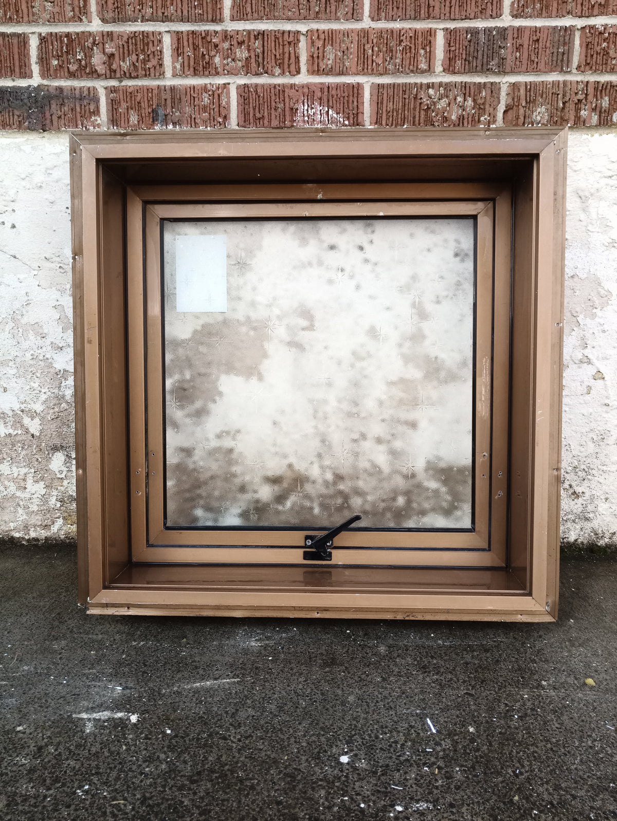 Aluminium Window Colour  600 W  x 600  H  [#4321MA ] Joinery Recycle