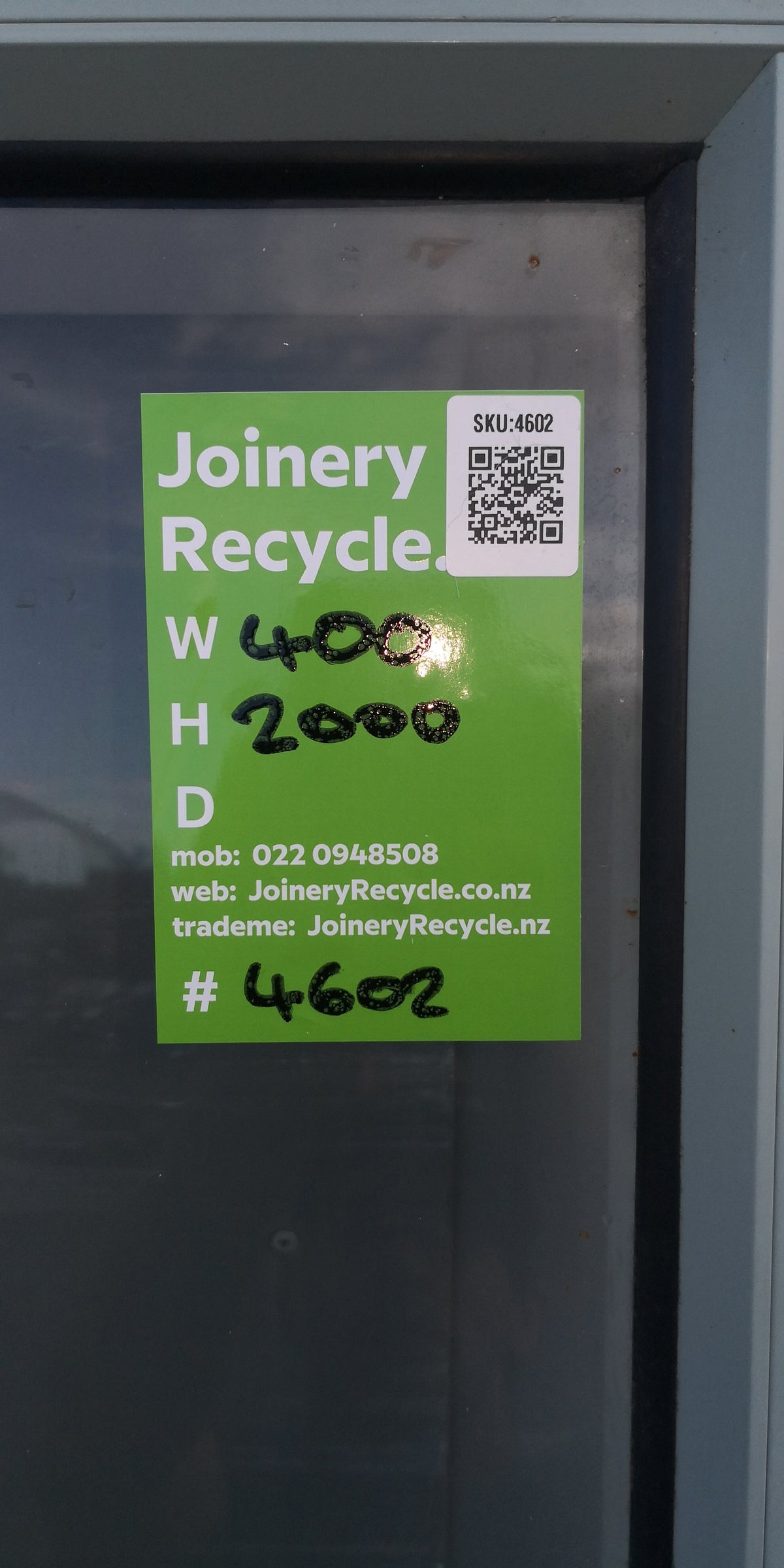 Aluminium Window Green  400 W  x  2000 H  [#4602 SF] Joinery Recycle