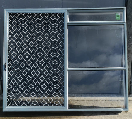 RANCH SLIDER Green  2400 W x  2000 H [#4606 SF] Joinery Recycle
