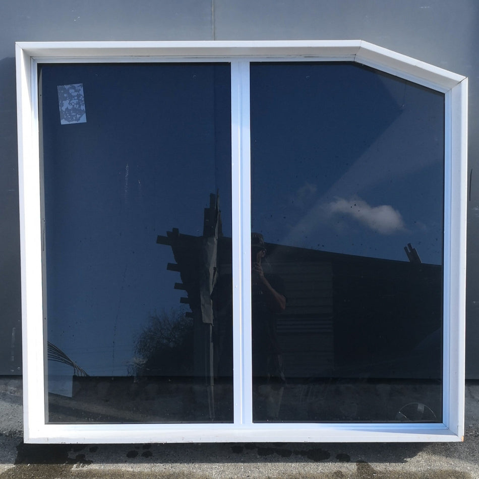 Aluminium Window White   1340 W  x  1200 H  [#4631 SF] Joinery Recycle