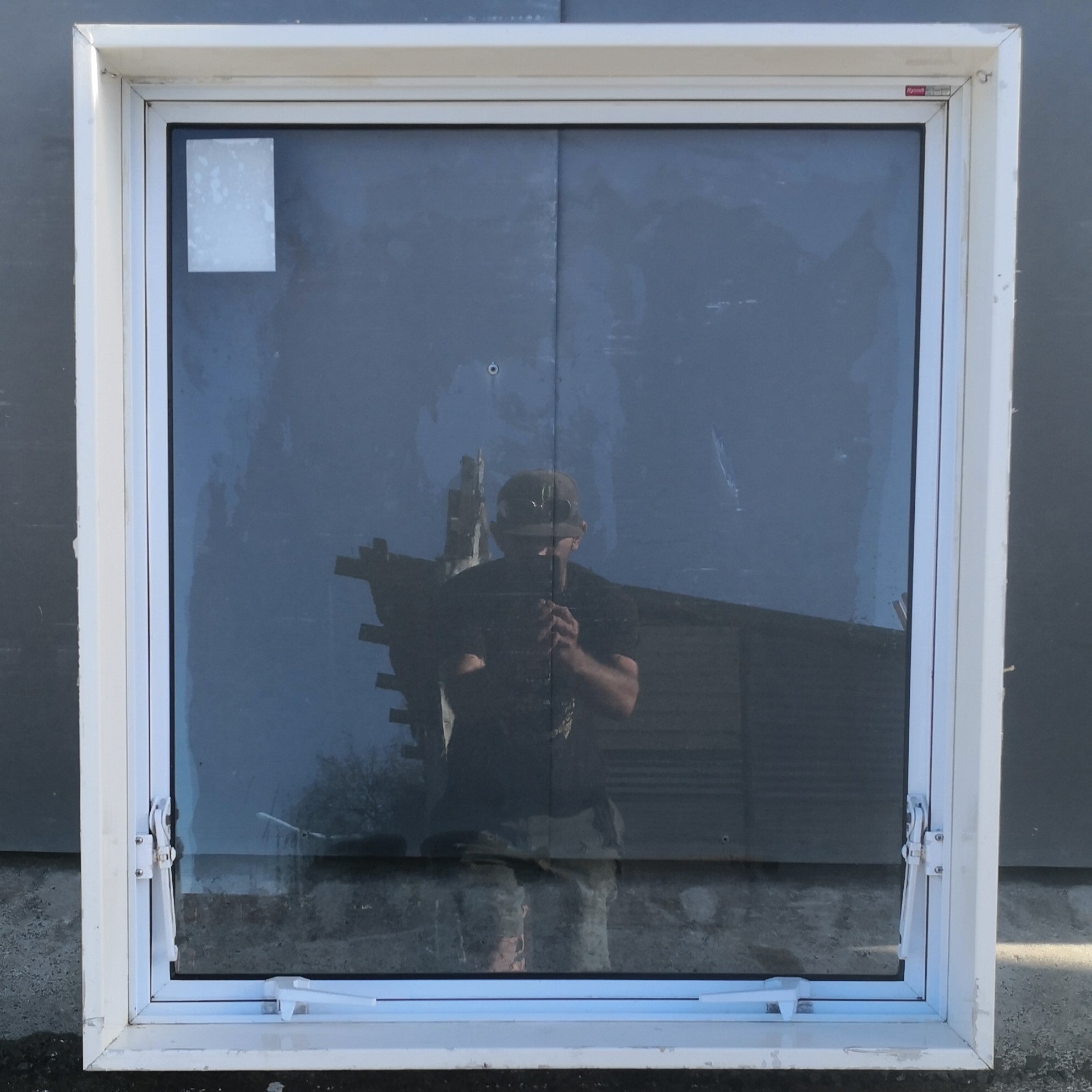 Aluminium Window White  800 W  x  900 H  [#4636 SF] Joinery Recycle