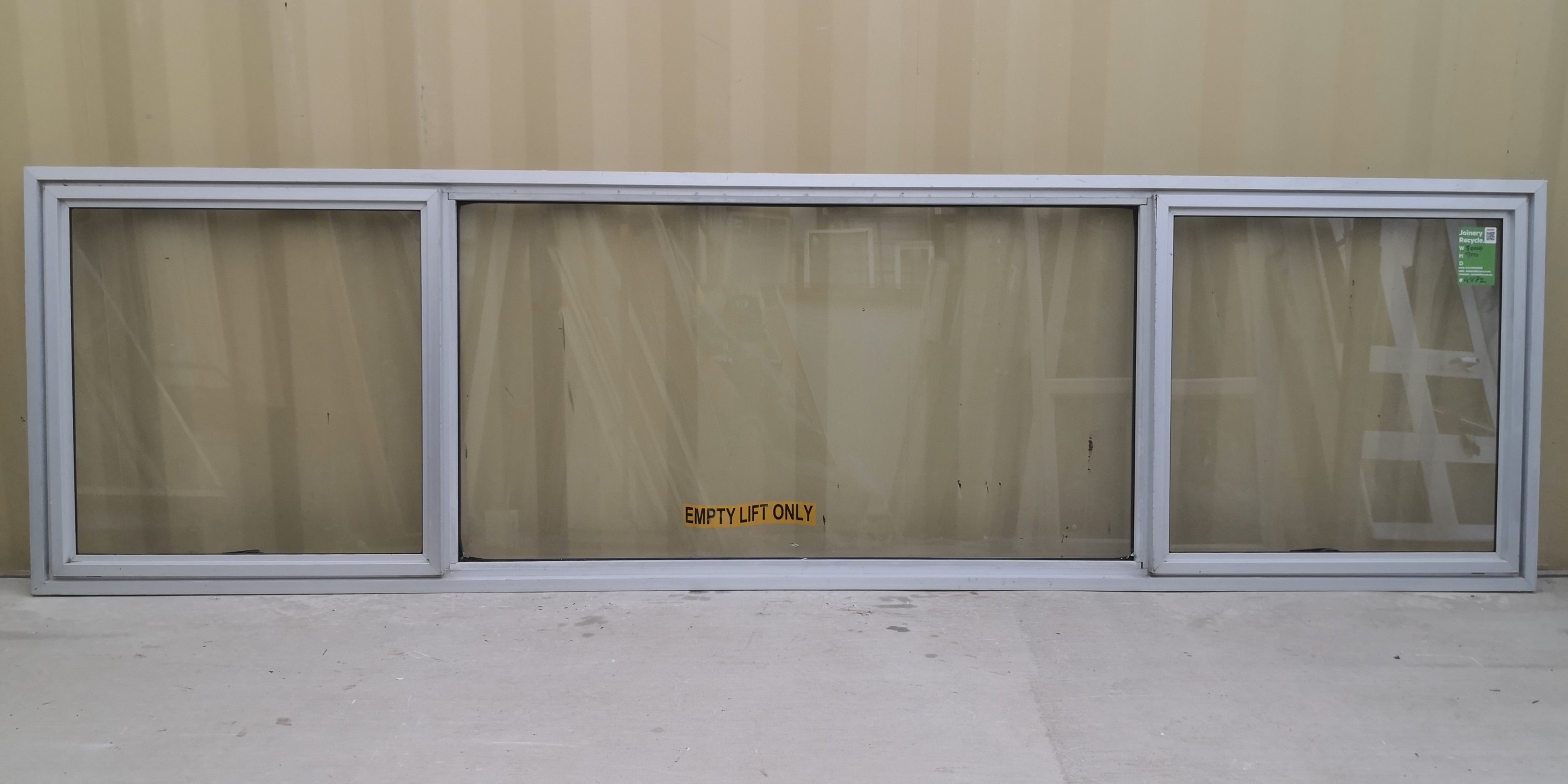 WIDE Aluminium Window Silver  3000 W  x 800 H [#4872 SF] EXTERIOR SIDE